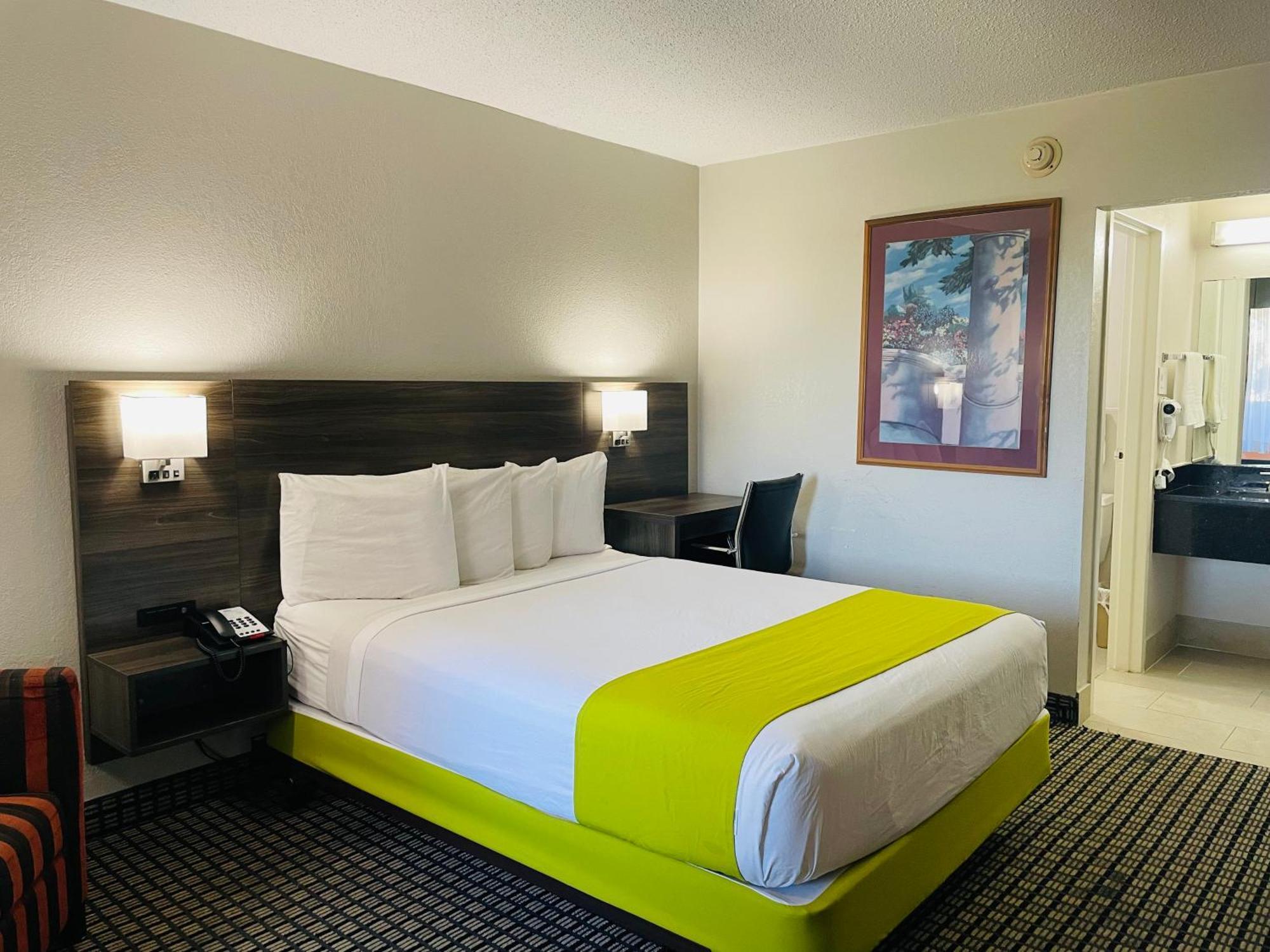 Days Inn By Wyndham Irving Grapevine Dfw Airport North Buitenkant foto