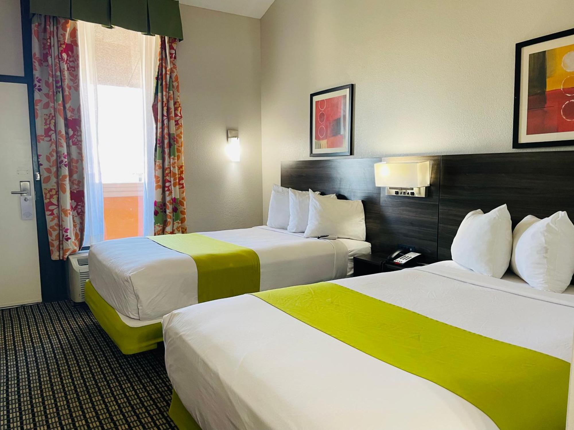 Days Inn By Wyndham Irving Grapevine Dfw Airport North Buitenkant foto