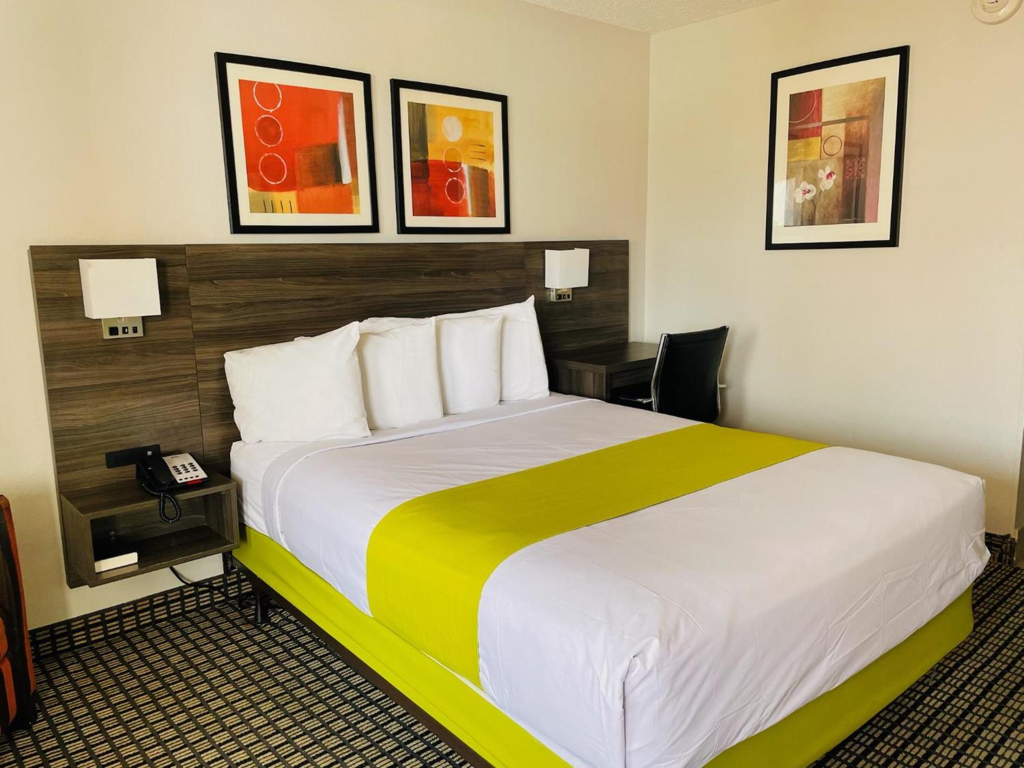 Days Inn By Wyndham Irving Grapevine Dfw Airport North Buitenkant foto