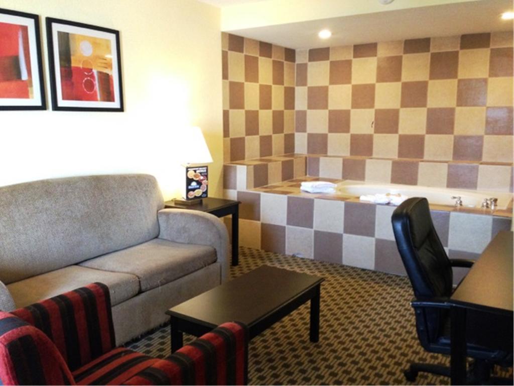 Days Inn By Wyndham Irving Grapevine Dfw Airport North Buitenkant foto